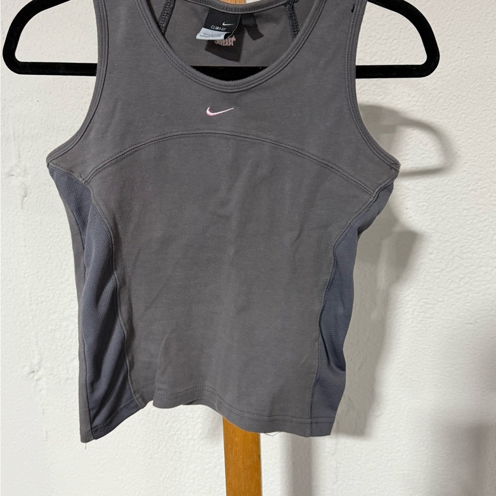 Nike Women's Charcoal and Pink Tank Top